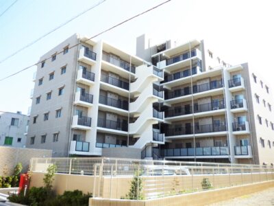 マンション選びで迷う階数問題…上階・中階・下階、それぞれの魅力と注意点、そして賢い選択とは？