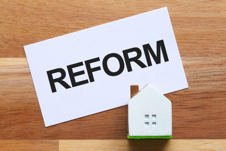 中古物件を買ってリフォームする際に注意しなければならないポイントとは