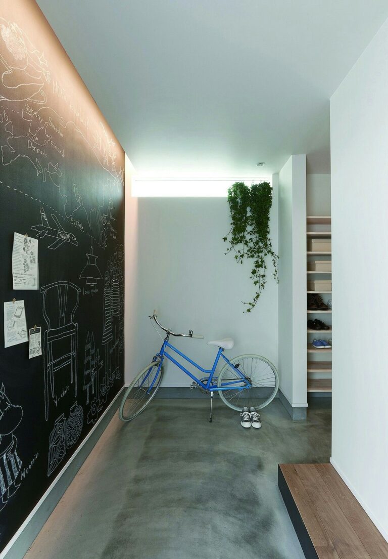 小さな土地の間取りは上への空間を有効利用する。…ここまで使える3階建て住宅