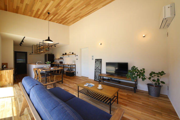 【内装にこそ差が出る】中古リノベで叶える、理想の「デザイン住宅」｜MyDesign/株式会社Izumida