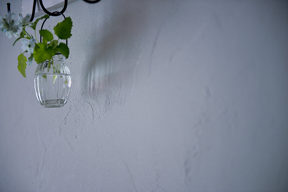 【ジメジメ梅雨対策に！】湿気対策リフォームでカビ・結露とさよなら！快適空間を実現