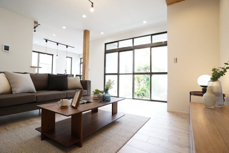 【施工事例】昭和60年築戸建てフルリノベ｜22帖LDKと6つの個室で叶える、家族の理想の暮らし