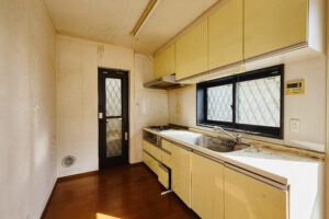 元々のキッチンの画像